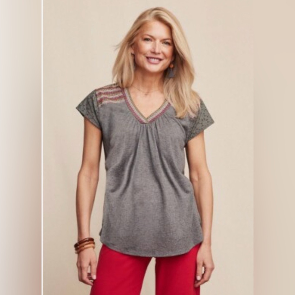 Matilda Jane Heart to Heart Make the Grade Grey V-Neck Tee Women’s Size Medium M